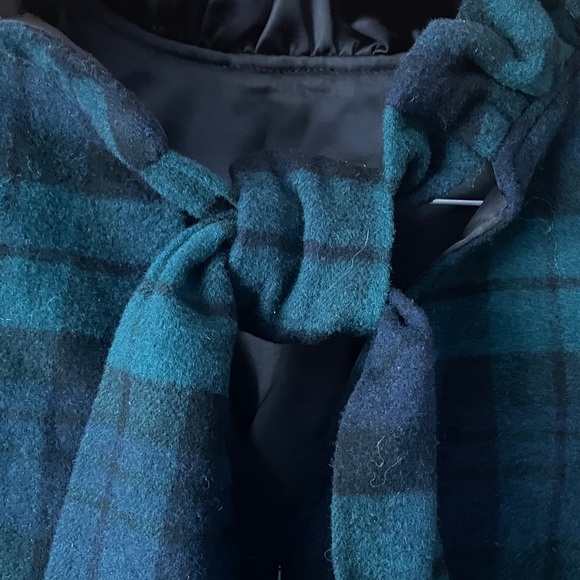 NWOT Tuckernuck Blackwatch Plaid Top with Ruffle Neck & Bow in Back, Fully Lined - Picture 5 of 7